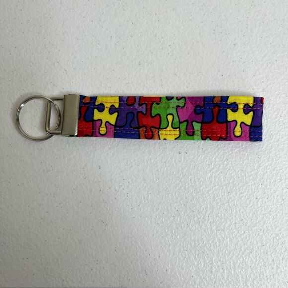 Handmade Retreat Cosmetic Bag Keychain Autism Puzzle Piece Set New Zipper Pouch - Picture 9 of 14